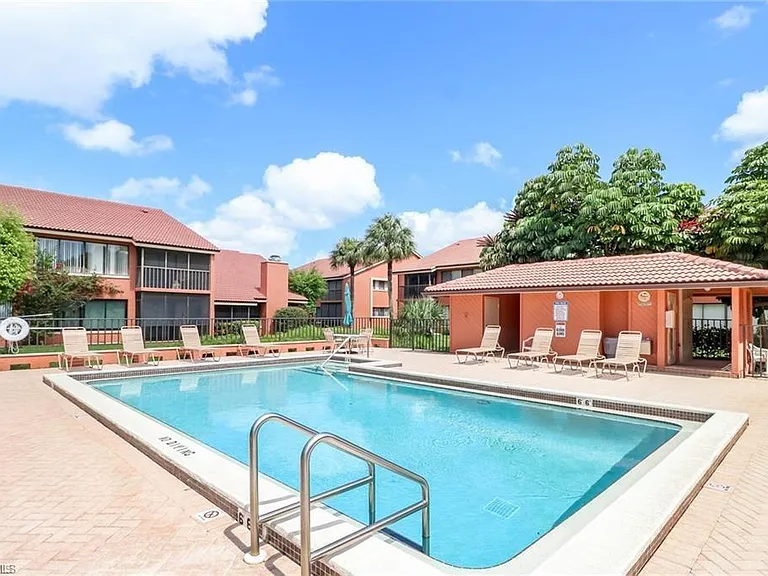 124 Cypress Way E #E5 — Photo 19