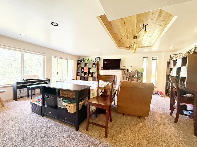 634 NE Dawn Rd — Photo 24