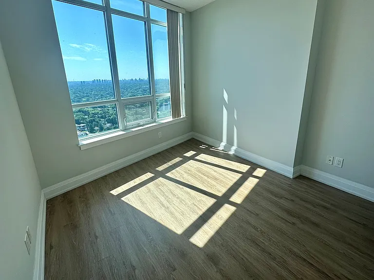 7171 Yonge St #2815 — Photo 6