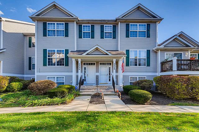 1st image of 2228 Graystone Dr