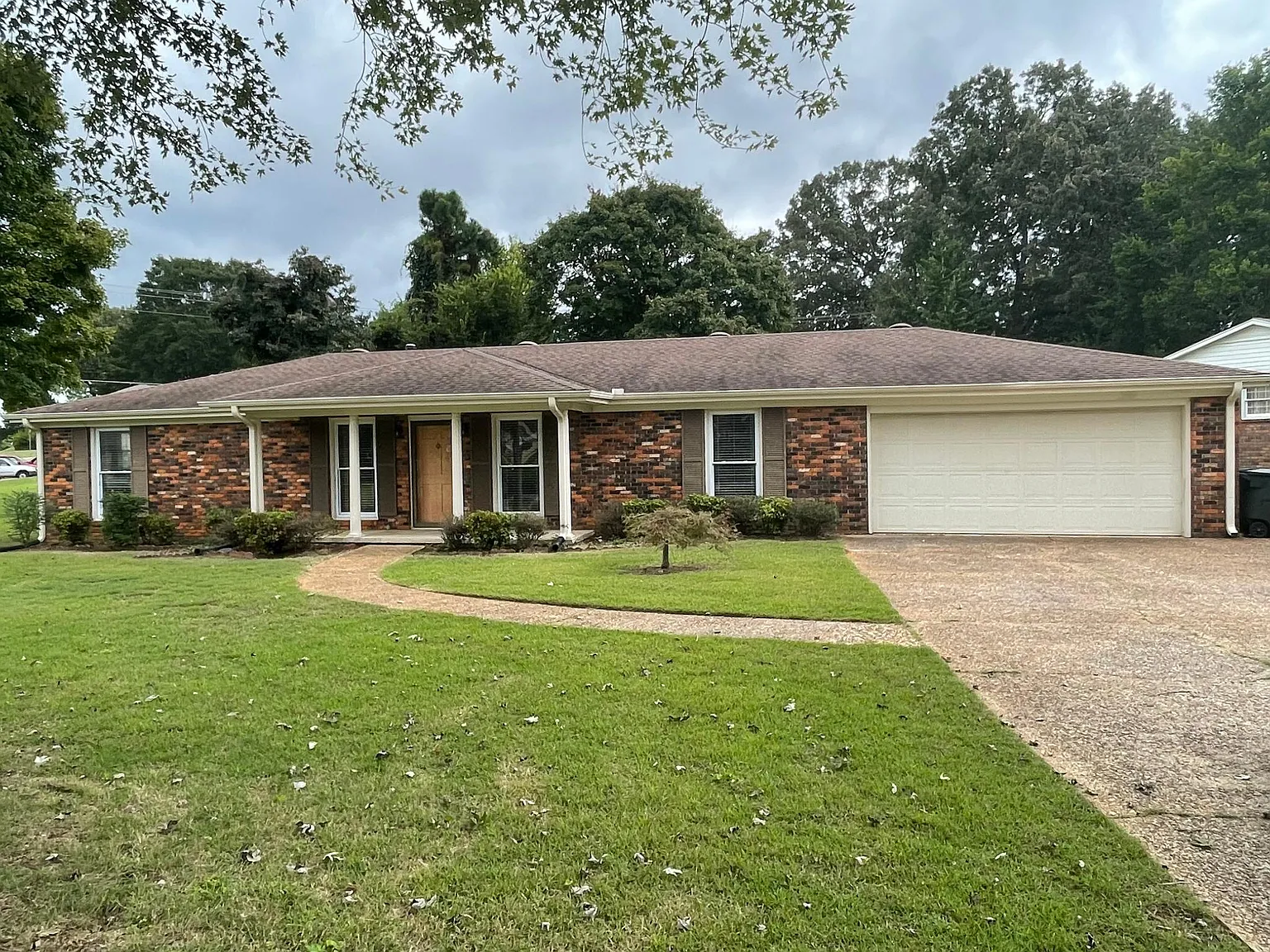 3 bed, 1714 sqft, $1,800 — Photo 2