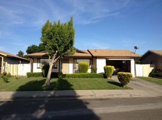 1617 Lambrusco Ln, Livingston, CA 95334