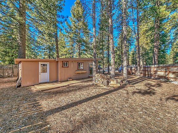4th image of 926 Patricia Ln