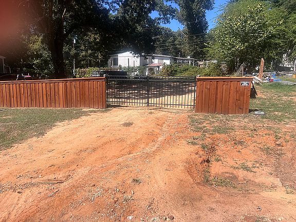 5th image of 17138 Shadow Wood Dr