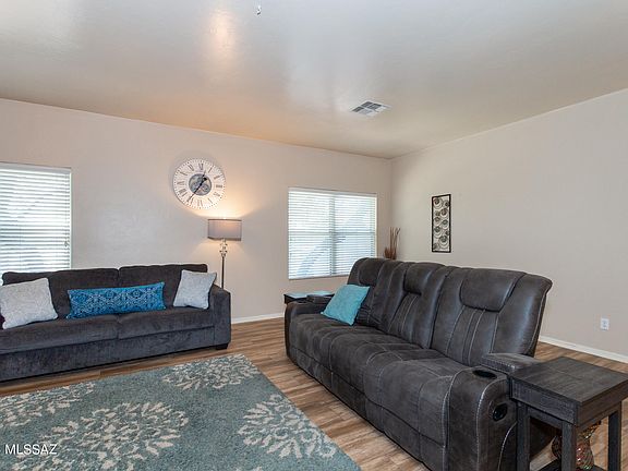 4th image of 8186 N Stonehill Dr