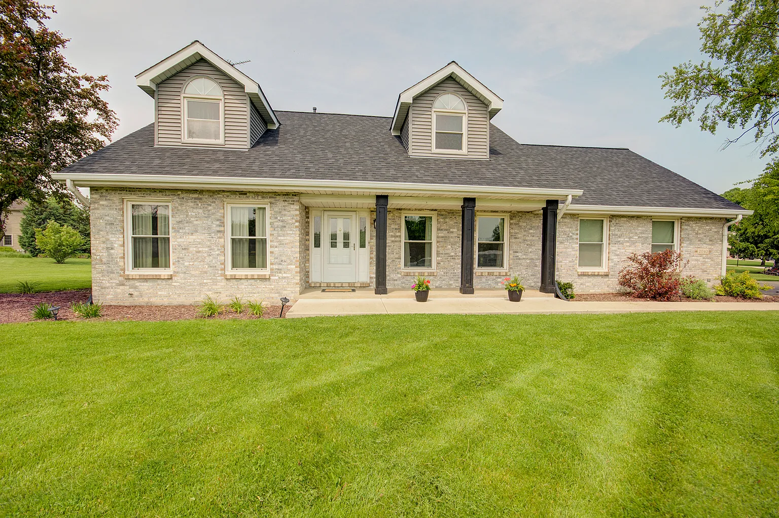 21740 S Colleen Ct photo 1