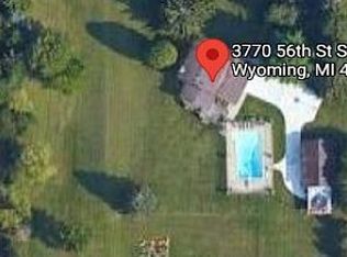 3770 56th St SW, Wyoming, MI 49418