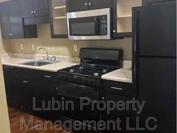 5th image of 1779 Madison Ave Unit 16