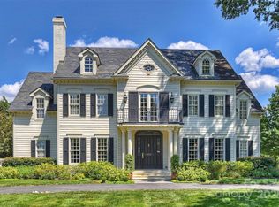 1869 Queens Rd W, Charlotte, NC 28207