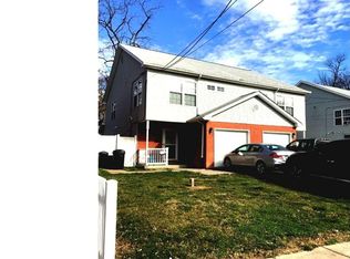 8024 Montague St, Philadelphia, PA 19136