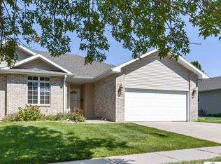 6134 S 81st St, Lincoln, NE 68516