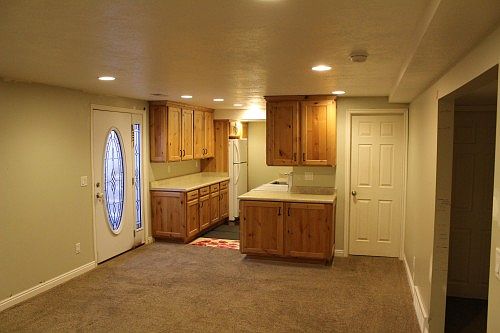 2nd image of 2146 Ledgewood Cir