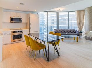 45 SW 9th St APT 3601, Miami, FL 33130