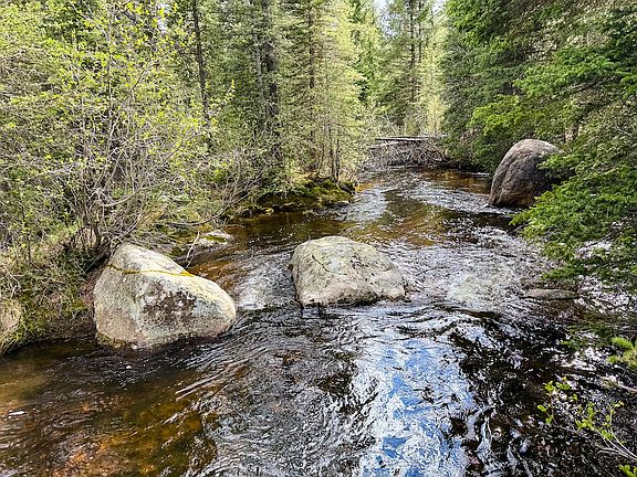 5th image of Cataract Creek Rd