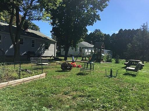 2nd image of 388 Cumberland Ave