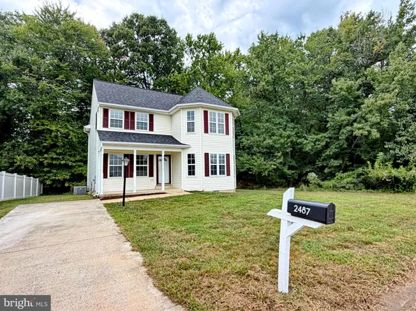 2487 Breakwater Ct, Waldorf, MD 20601