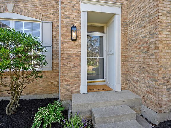 3rd image of 2939 Audubon Dr