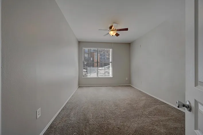 The Metro Apartments — Photo 25