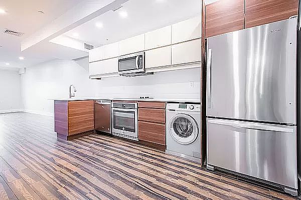 1st image of 108 South St #3