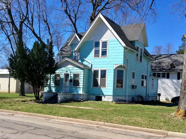304 Lincoln Dr, Pt Clinton, OH 43452