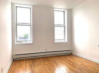 1653 Weirfield St #2R, Ridgewood, NY 11385