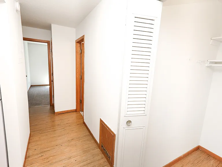 Minnehaha Apartments | 3628 — Photo 6