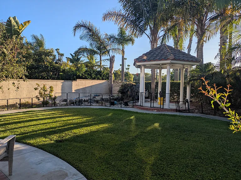19103 Redford Ln — Photo 10