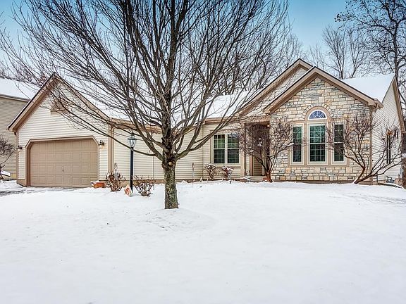 2nd image of 7907 Windrift Pl