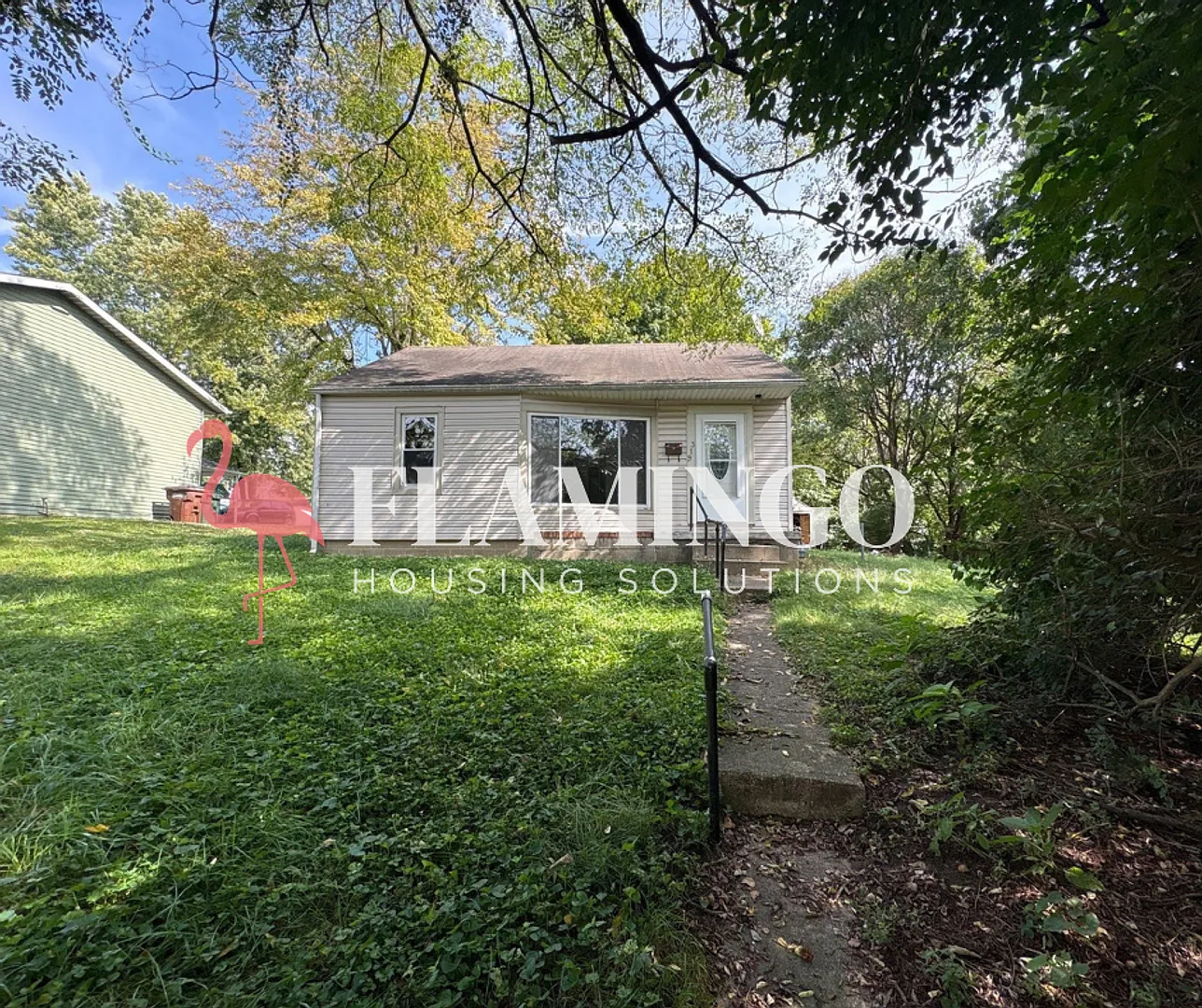 Charming Xenia Rental Spacious Home with Flexible Living Space — Photo 1