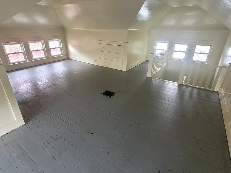 348 Ruckel Rd — Photo 8