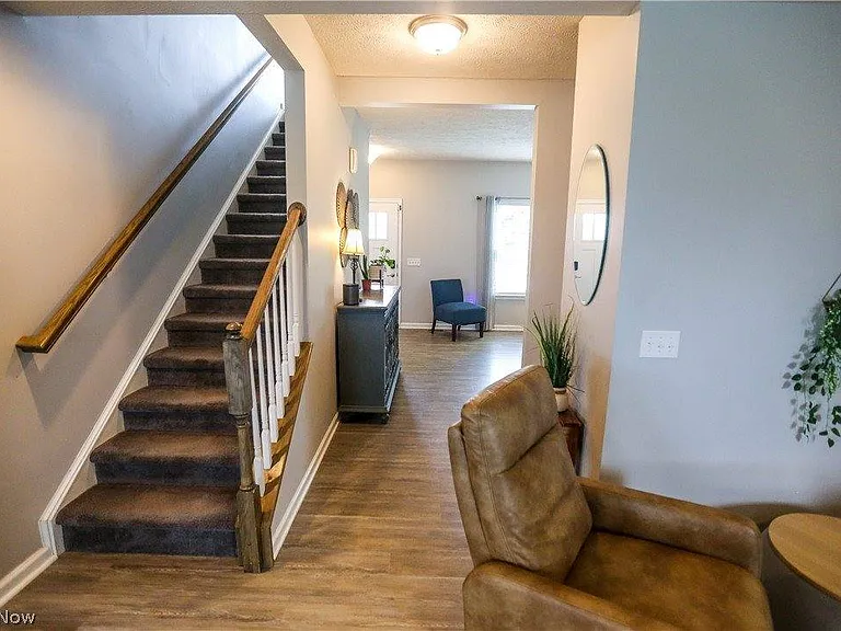 9387 Nash Ln — Photo 7