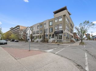 286 Cambridge St N, Ottawa, ON K1R 0B4