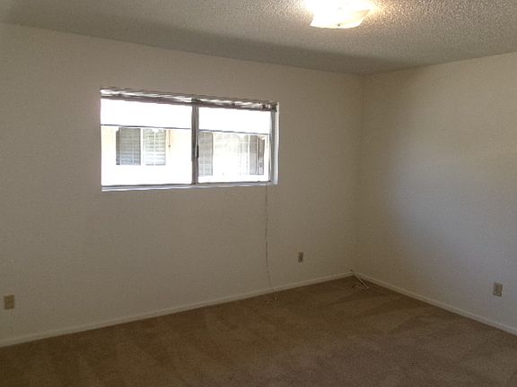 5th image of 401 E Victoria St APT 5