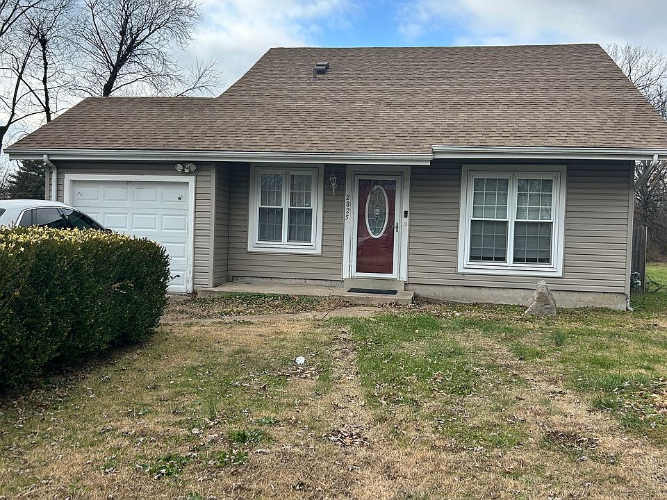 1st image of 2825 Sherwood Dr