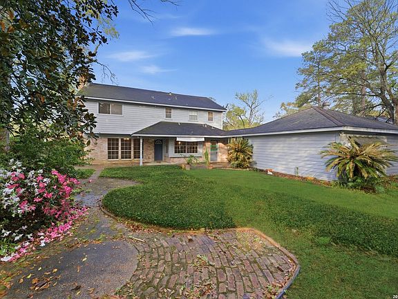 4th image of 559 Landfall