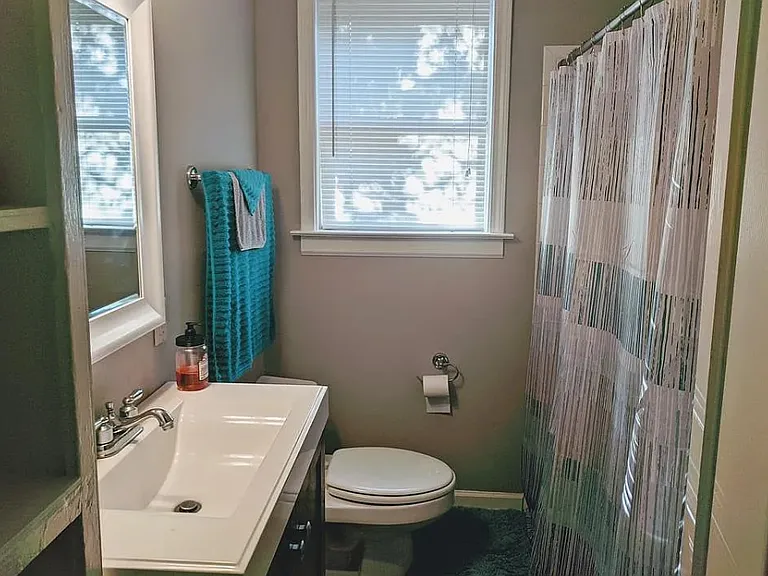 22 W Cromwell St — Photo 12