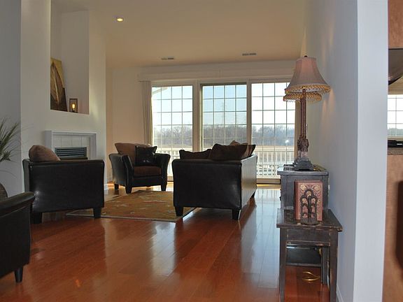 4th image of 6095 S Dune Harbor Dr