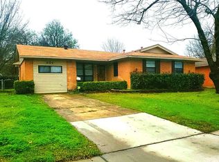 301 W Celeste Dr, Garland, TX