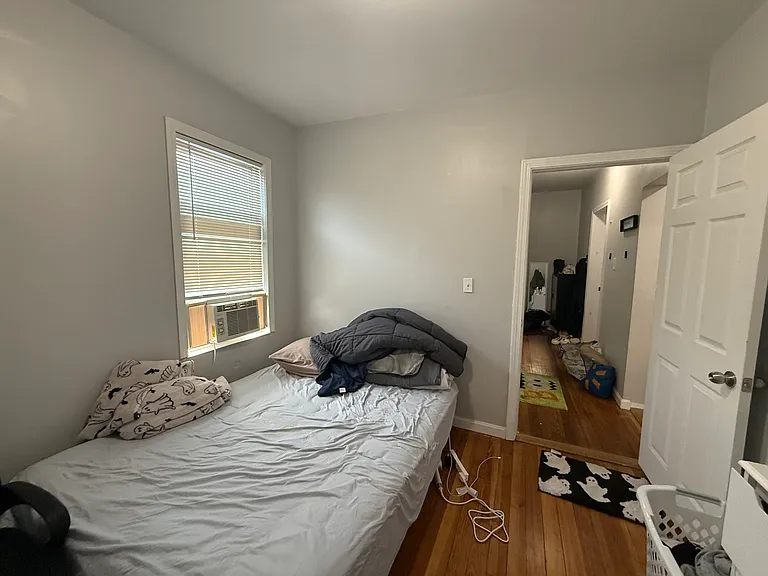 68-70 Wyeth St #3 — Photo 6