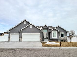 3804 Golden Ln, Idaho Falls, ID 83401