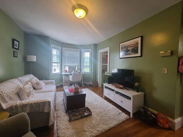 364 K St #3 — Photo 2