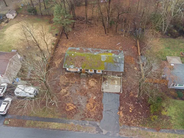 164 Westfield Dr, Holliston, MA 01746
