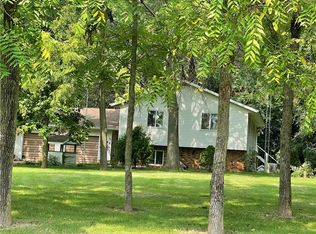 19005 N Mill Creek Ln, Marshall, IL 62441