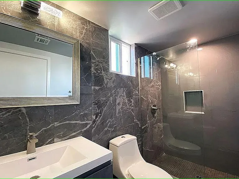633 N Normandie Ave #1/2 — Photo 10