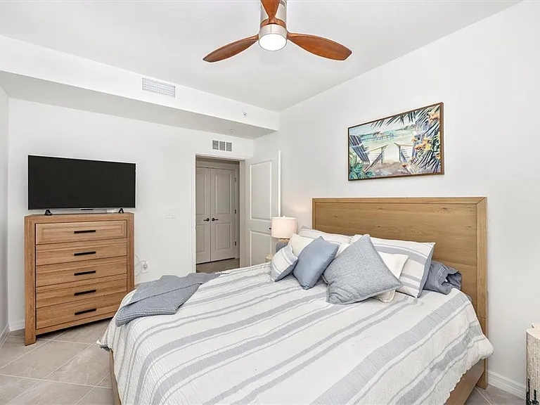 17700 Boracay Ct #102 — Photo 36