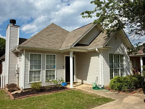 7922 Wynwood Ln, Helena, AL 35080