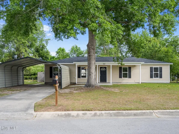 302 Myna Drive, Jacksonville, NC 28540