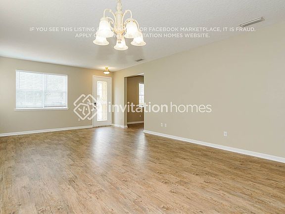 3rd image of 188 Boysenberry Ln