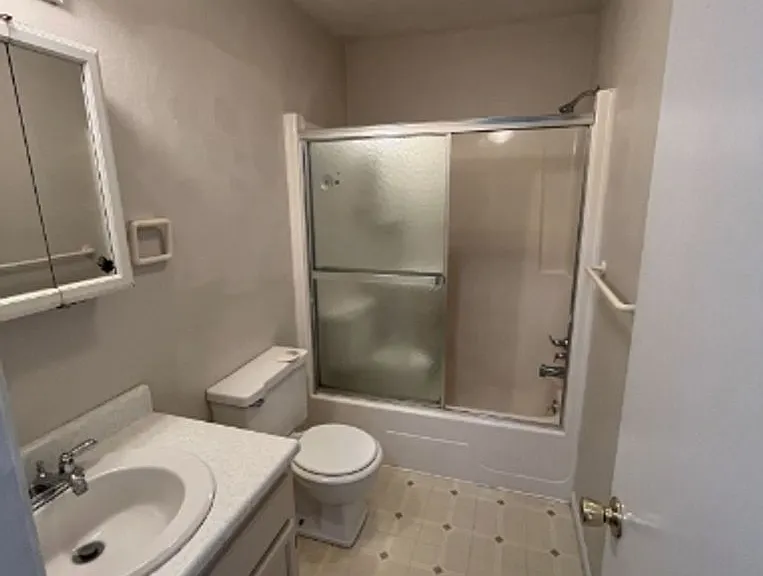 111 & 113 Darin Ct — Photo 2