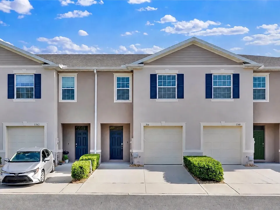 1260 Yellow Finch Dr
